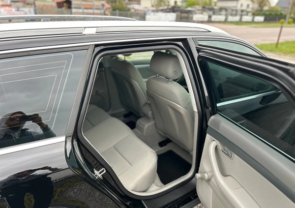 Audi A4 cena 16800 przebieg: 237114, rok produkcji 2004 z Tarnowskie Góry małe 172